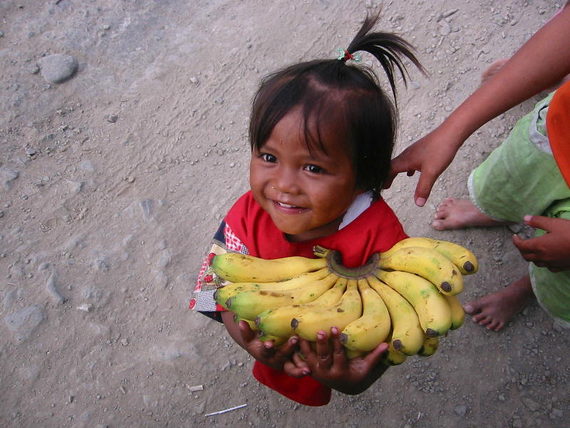 Banana girl (Lake Toba, Sumatra).JPG