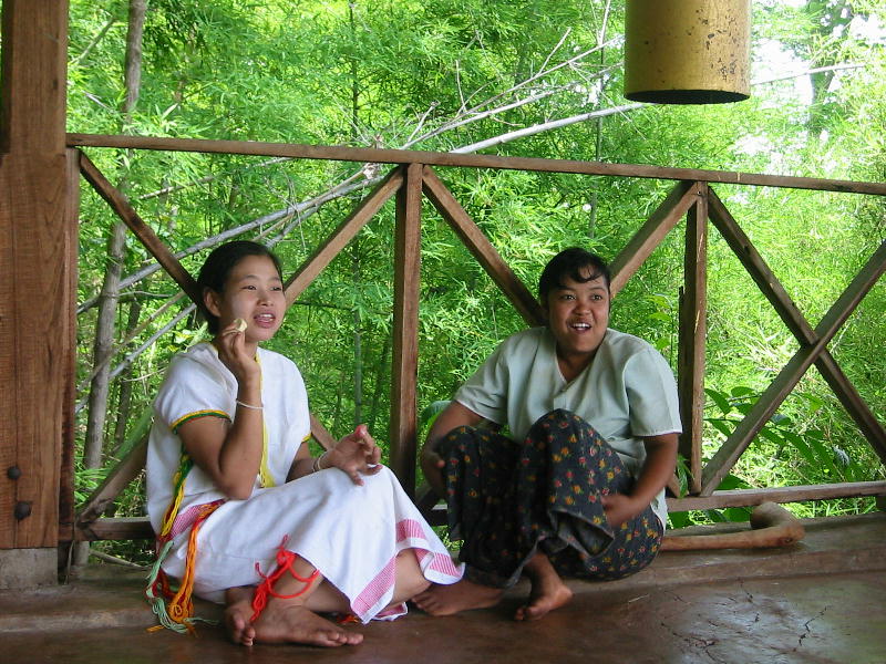 Buddha's flowers (Mae Sot, Thailand).JPG