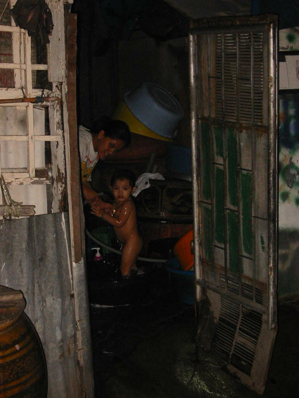 Evening clean (Bangkok, Thailand).JPG