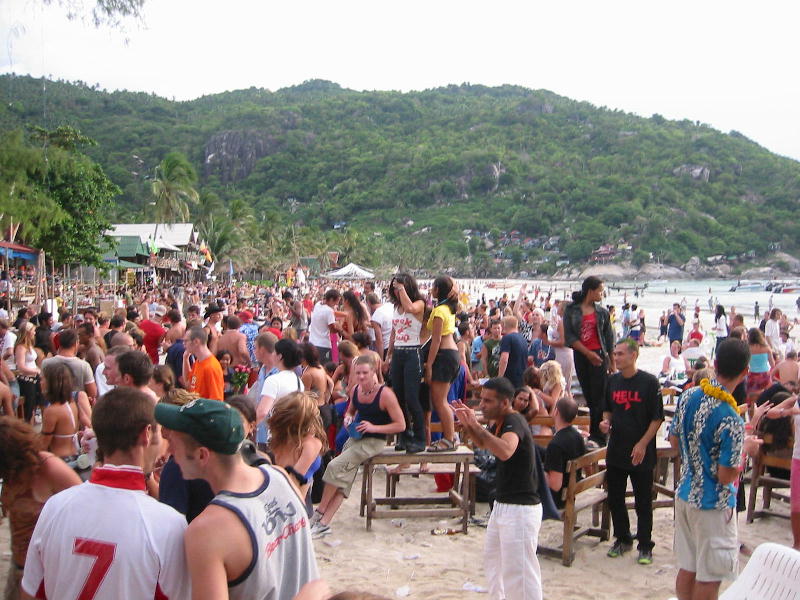 Fullmoon party 8AM (Ko-Phangan).JPG