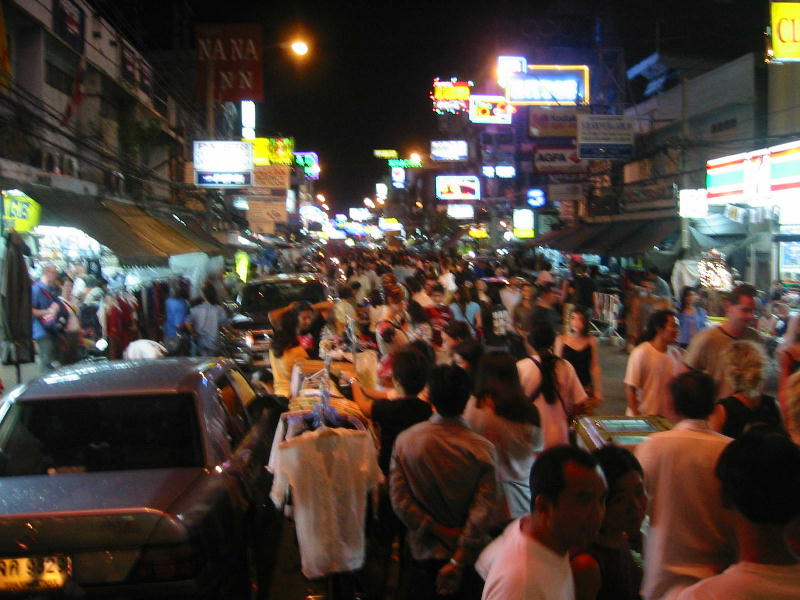 Khaosan road 2 (Bangkok).JPG