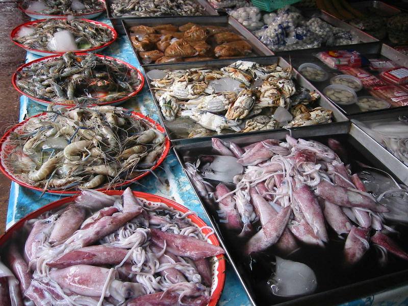 Market - seafood (Mae Sot).JPG