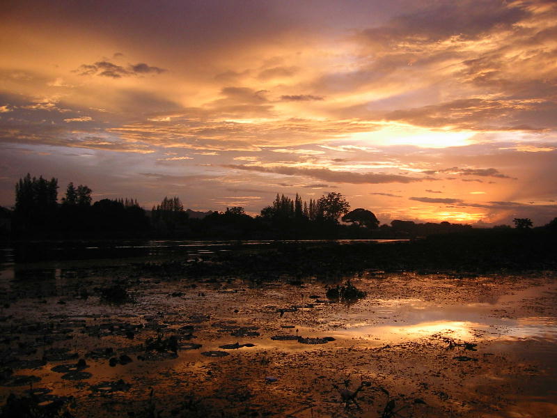 Sunset in Kanchanaburi 2.JPG